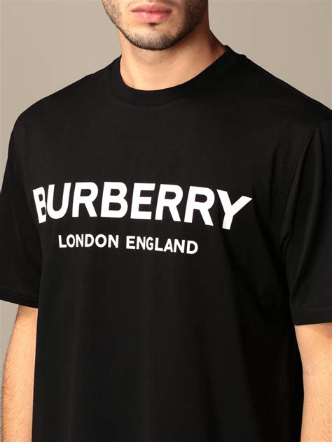 burberry tshirr|burberry t shirt men price.